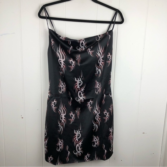 Urban Outfitters Womens Mallory Cowl Slip Dress Medium - Picture 5 of 12